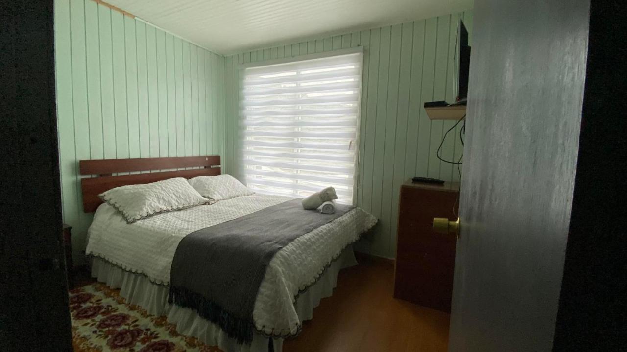 Hosteria Ensenada Puyuhuapi Zewnętrze zdjęcie